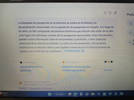  EN RECUERDO Y HOMENAJE A LOS QUE YA NO ESTÁN. 

Si pones en  GOOGLE    PASAPORTES EN LA MEMORIA   da 30
