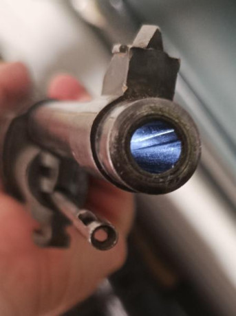MAUSER modelo Coruña, calibre 8x57, año 1950, misma numeración en armazón, cierre y cargador, incluye 40