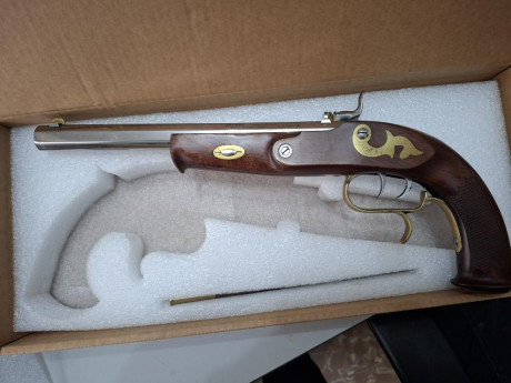 Se vende pistola para modalidad Kuchenreuter, marca Ardesa, modeo William Parker of Londo Pistol, casi 01