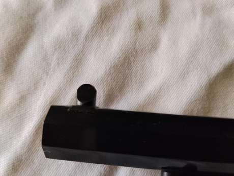 Se vende un Uberti Conversion 
Calibre 45 Long Colt. Cuartucho metálico 
Para competir en modalidad Piñal 22
