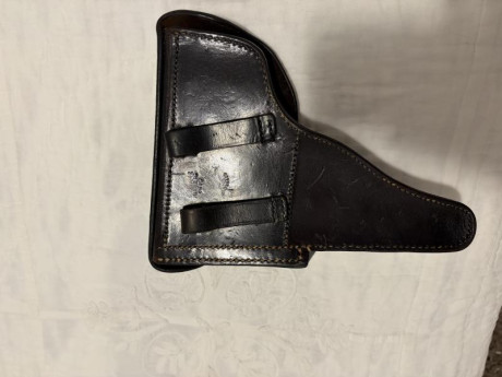 Se vende esta funda de 1940 para CZ38 (denominación alemana P39t, incluyo descripción y foto) que es muy 00