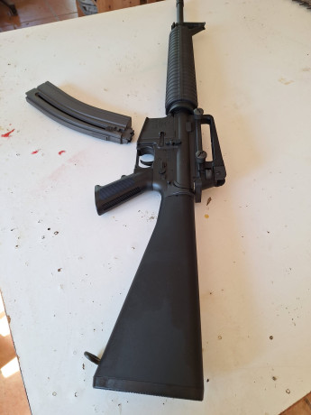 Carabina Colt M16 en calibre .22 LR. Carabina semiautomática fabricada en Alemania por la casa Walther 00