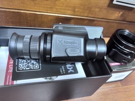 Monocular térmico acoplable Nocpix Mate lite 38,con sensor de 384x288px ,pantalla Amoled 1920x1080 px 02