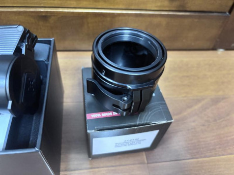 Monocular térmico acoplable Nocpix Mate lite 38,con sensor de 384x288px ,pantalla Amoled 1920x1080 px 12
