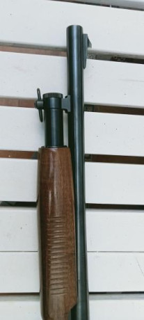 Se pone a la venta escopeta de corredera Mossberg 500 ATP, todo un clásico para nostálgicos, un arma de 172