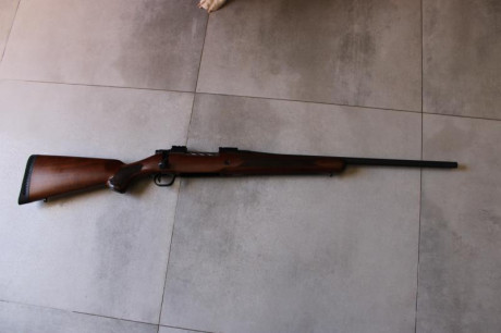 Vendo rifle Mosberg Patriot Walnut 30-06.
Lo compré nuevo. No ha salido de caza. Solo ha disparado 4 cajas 01