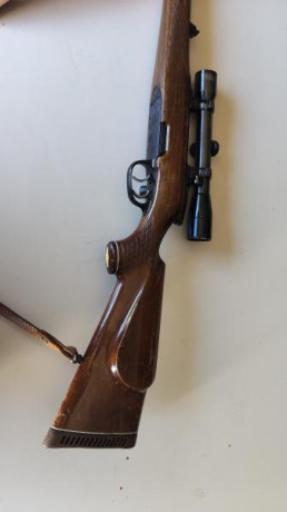 Se vende Steyr Mannlicher en calibre 30-06 co0n visor Kahles con aumentos fijos de 4 aumentos y de pulgada 10