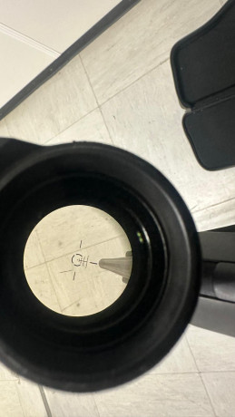  WhatsApp Image 2026-04-18 at 04.15.09 (1).jpeg Rifle Browning MK3 Composite calibre .300 + visor Vortex 02