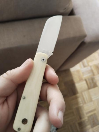 Vendo esta preciosidad impoluta en 60€ más portes a cargo del comprador. 00