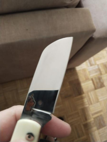 Vendo esta preciosidad impoluta en 60€ más portes a cargo del comprador. 12