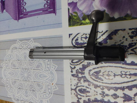 Pongo para posible cambio este rifle, un Browning A-Bolt del cartucho 243 Winchester Super Short Magnum. 10