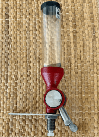 Buenas tardes, vendo un  dosificador marca Hornady con rotores de pistola y de rifle. 
Va con el adptador 00