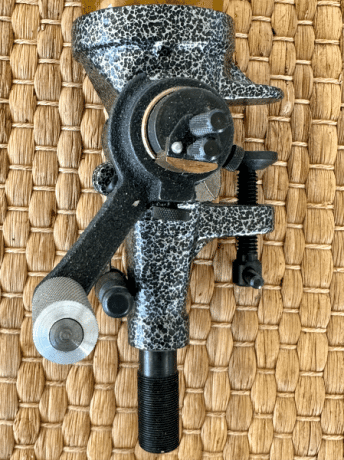 Buenas tardes, pongo a la venta mis dos dosificadores Luman modelo 55. 
Pido por cada uno de ellos  95 02