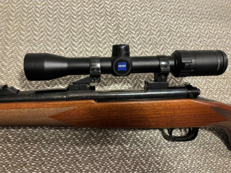 Se vende rifle de cerrojo Winchester Model 70 XTR en calibre .30-06 Springfield, un clásico reconocido 02
