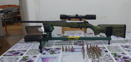 Vendo rifle Browning A-Bolt culata mimetizada de material sintético, recamarado para el cartucho 243 WSSM 02