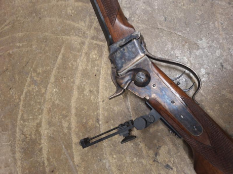 *SE VENDE:* 

 *Rifle Sharps 1874 marca PEDERSOLI, calibre 45/70.* 

Con diopter tope de gama de Pedersoli.

Muy 02