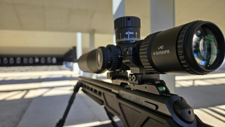 DISCOVERYOPT LHD 8-32X56SFIR FFP-Z-MRAD de inicios 2026, usado solo en un 22lr, entrega en mano tarragona/barcelona 00