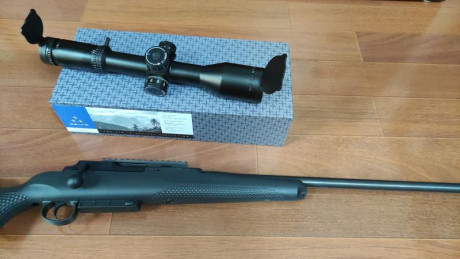 Nuevo rectilimeo de Máuser,modelo M25 EXTREME sintético,calibre 300wm ,con carril weaver para anillas.
Rifle 00