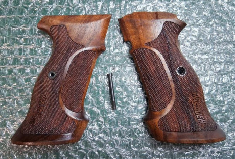  Cachas Sig Sauer P210 Super Target  Sauer ( Alemana ) 
 
Producto original de fábrica alemana Sig Sauer 02