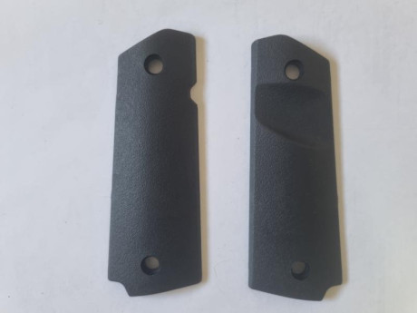 Se vende cachas de resina para pistola COLT 1911 nuevas. Precio 15 euros. Tlf.607609326 01