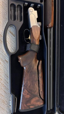 Beretta DT10 Trident Trap.
• Excelente estado, toda original.
• Plomeo excepcional!
• Maderas de alto 00