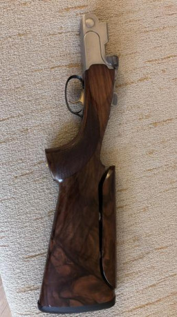 Beretta DT10 Trident Trap.
• Excelente estado, toda original.
• Plomeo excepcional!
• Maderas de alto 12