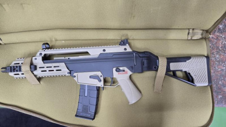 Fusil Réplica Airsoft G33 ICS 

Nuevo a estrenar 200 con cargador 

Esta en Madrid Mostoles 00