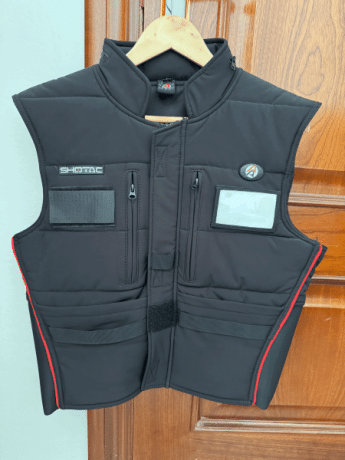 Vendo chaleco especifico para IPSC Double-Alpha en perfecto estado

Aislamiento térmico de grosor medio 02