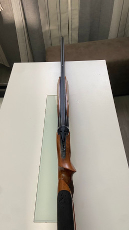 FN Browning con culata de Batano. Tres cantoneras.
76 cm de cañón, 2-1 estrellas, ánimas 18.5.
Banda de 01