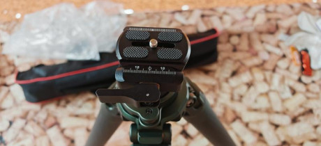 Pongo a la venta este fantástico trípode de la marca Manbily, el modelo QM-364 PA. Sin uso alguno, solo 22