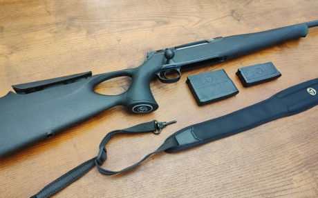 Rifle  SAUER 505  Syncro XT calibre  270 WIN .
Rifle NUEVO.
GRAN OPORTUNIDAD!

- Cañon con rosca M15x1.
- 60