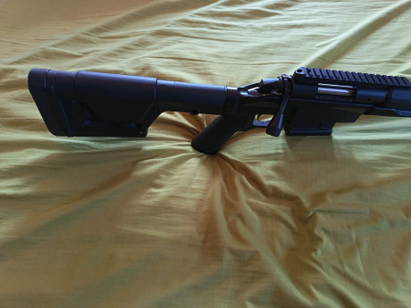 Buenos días tiradores,

Mi vecino pone a la venta un rifle de precisión  POR 1200  en estado impecable, 01