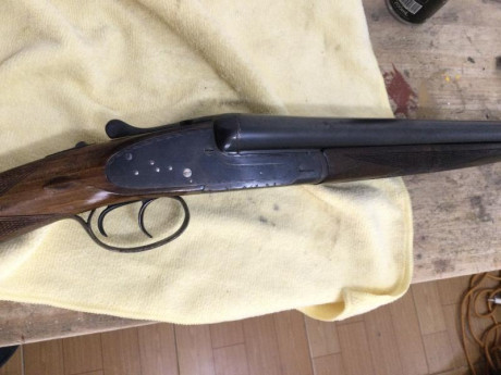 Escopeta con pavon original, de Víctor Sarasqueta, cañones extractores de ***. Cierre como un violin de 10