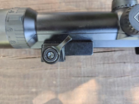  Buenas tardes

Pongo en venta este visor:

Zeiss Diavari Victory 2,5-10x50. Montaje de carril.

Impecable 21