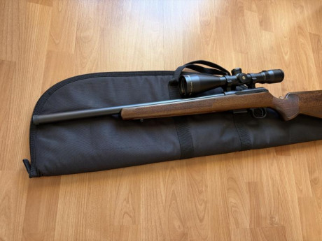 Vendo esta carabina ceska modelo 457 Varmint en calibre 17hmr. La carabina esta nueva, no tiene ni una 11