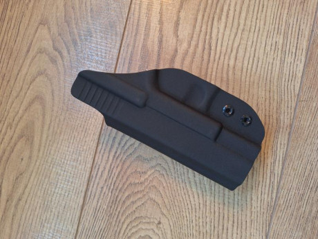 *SE VENDE:* 

Funda interior de Kydex para pistola GLOCK 17.

NUEVA sin uso

 *Precio: 30€* + envio (Barcelona)

Contacto: 01