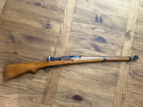 Saludos a la buena gente del foro, vendo fusil suizo Smith-Rubin K31, calibre 7,5 x 55 en un estado muy 00