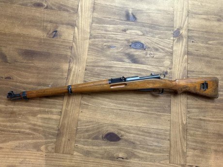 Saludos a la buena gente del foro, vendo fusil suizo Smith-Rubin K31, calibre 7,5 x 55 en un estado muy 10