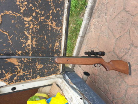  20260607_095549.jpg Un amigo me ha pedido que le ponga en venta una carabina gamo Hunter 890 cal 5 5,está 00
