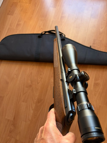 Vendo esta carabina ceska modelo 457 Varmint en calibre 17hmr. La carabina esta nueva, no tiene ni una 10
