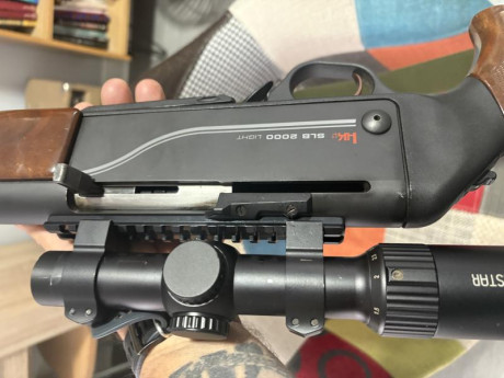 Vevo rifle semiautomatico , 
 HK SLB 2000 LIGHT 
Calibre 30-06 springfield
base carril 
Visor Avistar 02