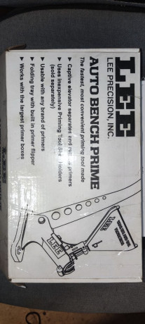 Auto Bench Prime de Lee Precisión, excelente estado, sirve para Small y Large.
Usado solo para probar.
Se 00