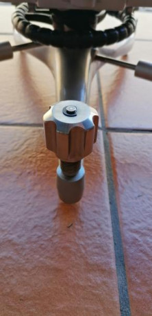 Pongo a la venta esta torreta, es una caldwell rock BR competition pero modificada. Lleva manetas mecanizadas 02