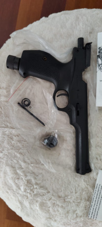 Pistola de aire LOV 21, 12g CO2, cal. 4.5mm (.177) en venta. Nueva a estrenar, pues procede de un sorteo.Perfecta 02