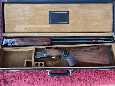 Se vende Browning F1 Trap, mítica escopeta de plato, culata regulable, 76 cm de cañón, 18,4 de anima, 02