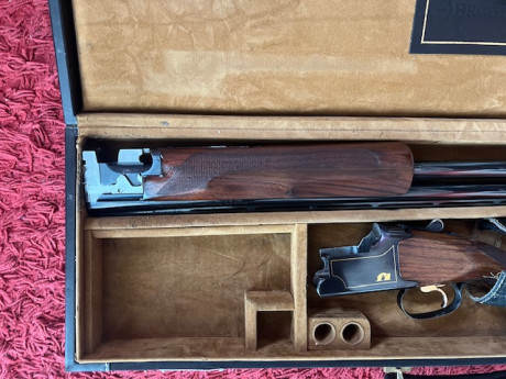 Se vende Browning F1 Trap, mítica escopeta de plato, culata regulable, 76 cm de cañón, 18,4 de anima, 11