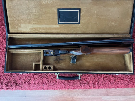 Se vende Browning F1 Trap, mítica escopeta de plato, culata regulable, 76 cm de cañón, 18,4 de anima, 21