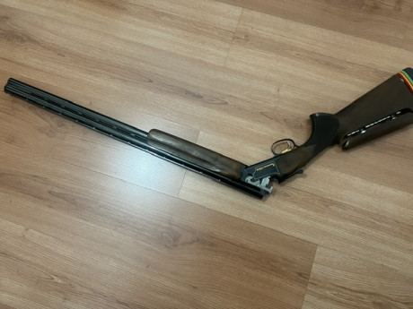 Browning Ultra Trap Plus, es la evolución de la GTI, tiene 76 cm de cañón, anima de 18,7 para menor retroceso, 01