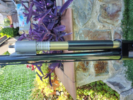  Vendo escopeta semiautomática Beretta modelo A304

* Calibre 12/70
* Ánima 18,3
* Cañón de 71cm
* Peso: 40
