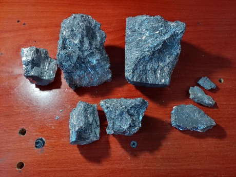 Tengo Antimonio puro al 99% en trozos de distintos tamaños.
55€ el kilo + envío
El precio se ajustará 00